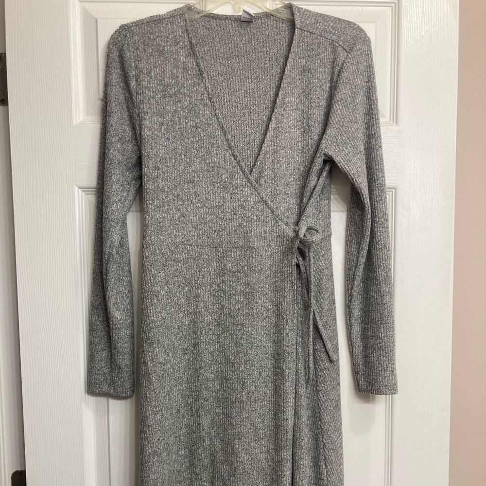 Old navy wrap dress